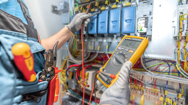 Best Ceiling Fan Installation Electrician  in Runaway Bay, TX